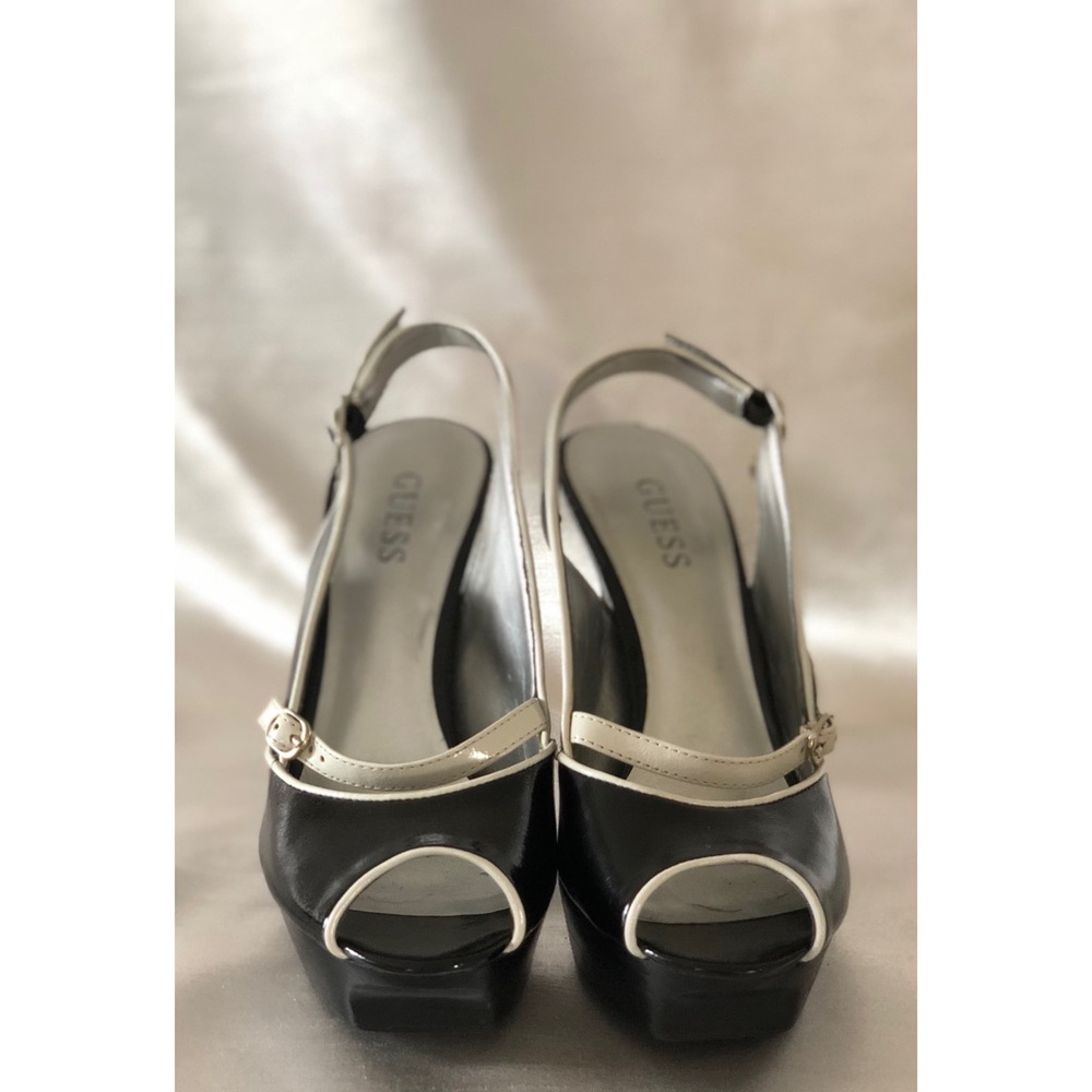 GUESS Black & White Pumps